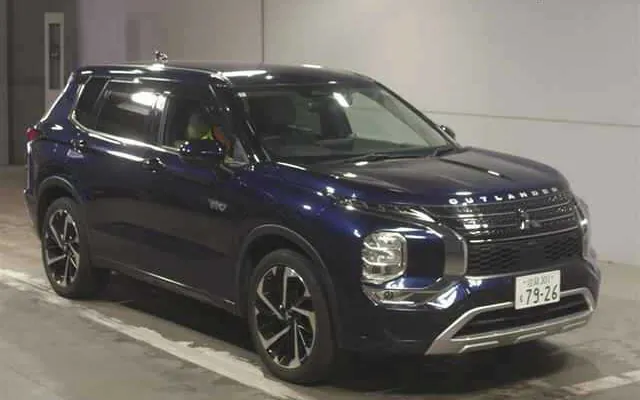 Mitsubishi Outlander PHEV, 2022, фото 1
